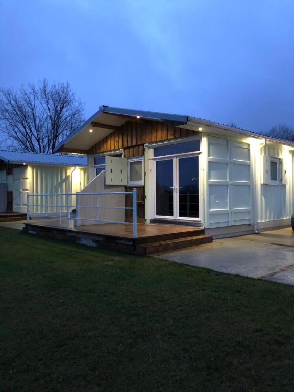Lake View Lodge Chichester Exterior foto